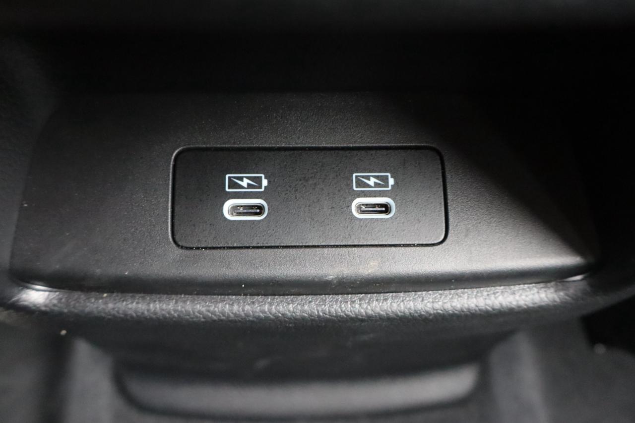 2024 Honda CR-V Hybrid Touring 4dr All-Wheel Drive Photo