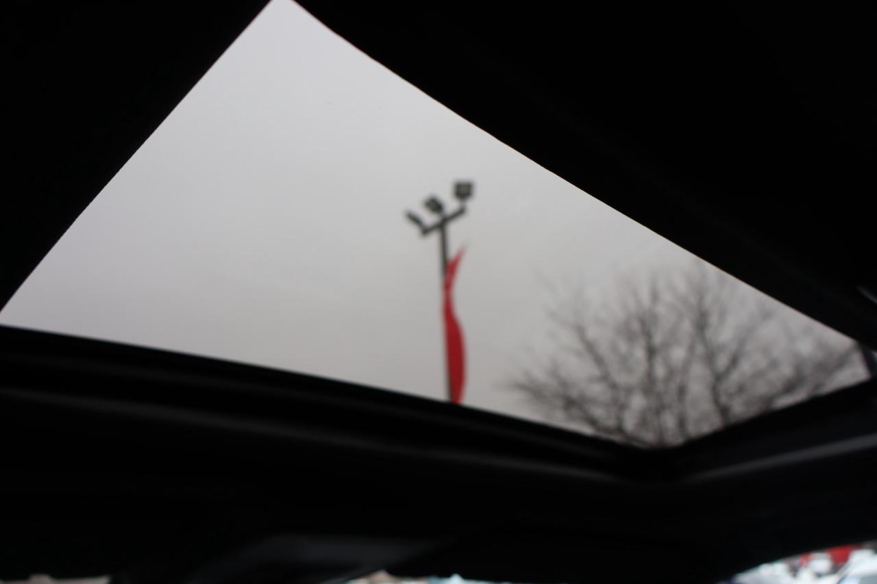 2024 Honda CR-V Hybrid Touring 4dr All-Wheel Drive Photo