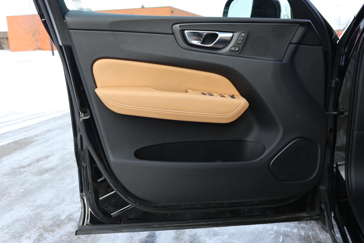 2019 Volvo XC60 T6-AWD-INSCRIPTION/360CAM/B CAM/ADAPT CRUISE/PANOR Photo