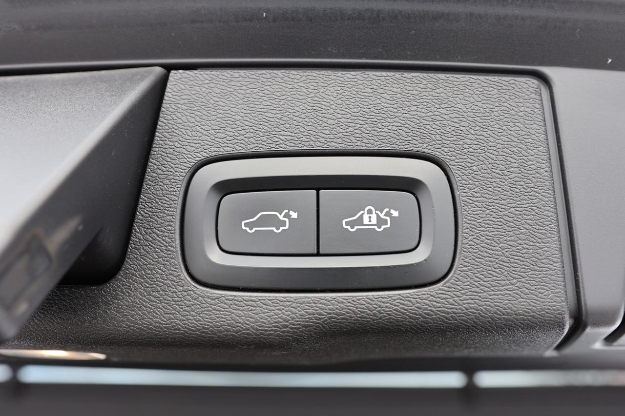 2019 Volvo XC60 T6-AWD-INSCRIPTION/360CAM/B CAM/ADAPT CRUISE/PANOR Photo