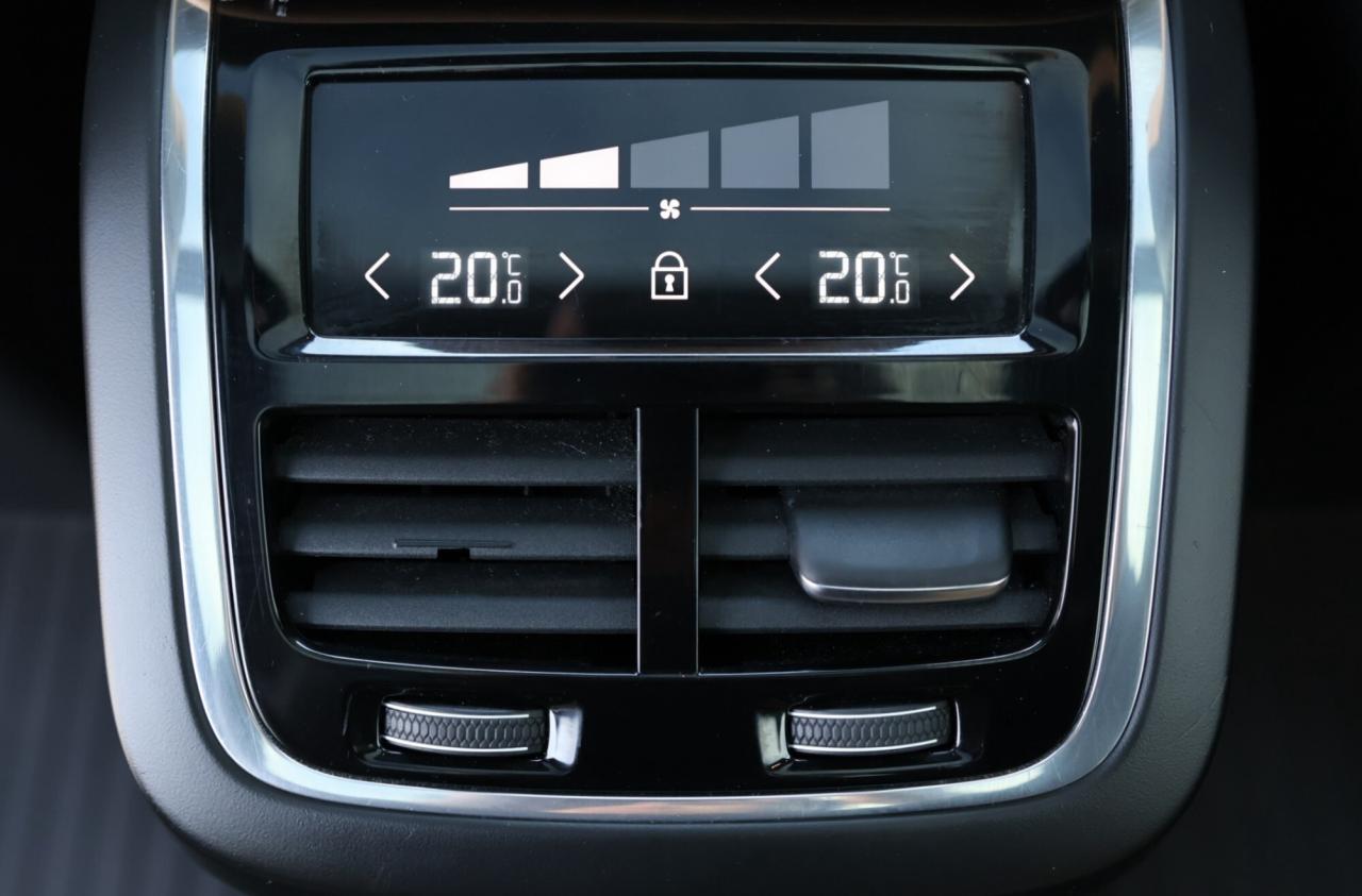 2019 Volvo XC60 T6-AWD-INSCRIPTION/360CAM/B CAM/ADAPT CRUISE/PANOR Photo