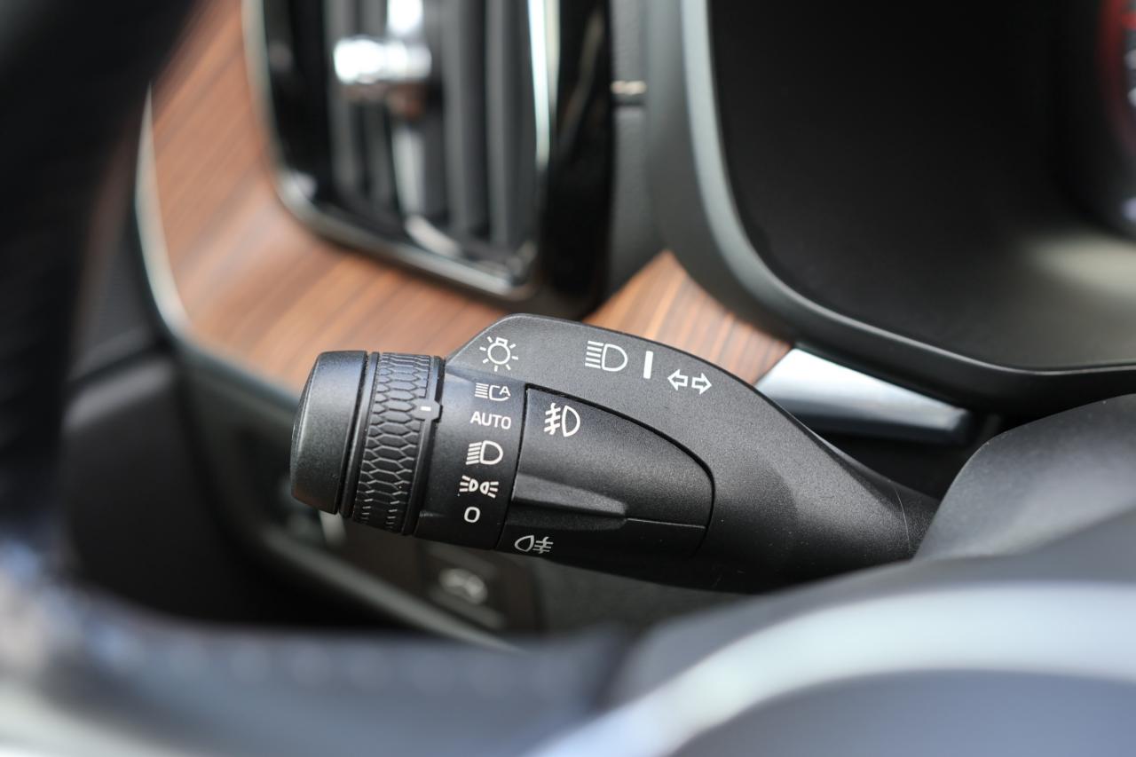 2019 Volvo XC60 T6-AWD-INSCRIPTION/360CAM/B CAM/ADAPT CRUISE/PANOR Photo