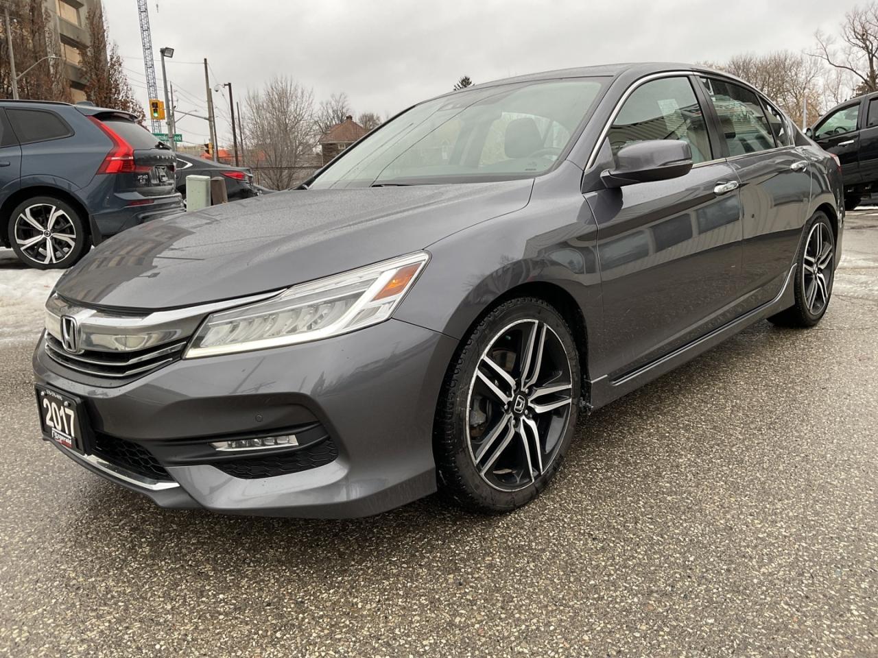 2017 Honda Accord Touring - LTHR! NAV! BACK-UP/BLIND-SPOT CAM! SUNRO Photo2