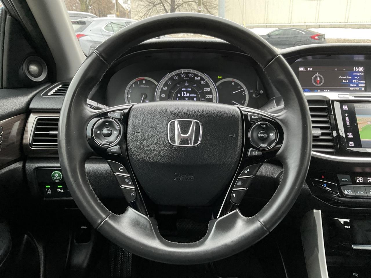 2017 Honda Accord Touring - LTHR! NAV! BACK-UP/BLIND-SPOT CAM! SUNRO Photo