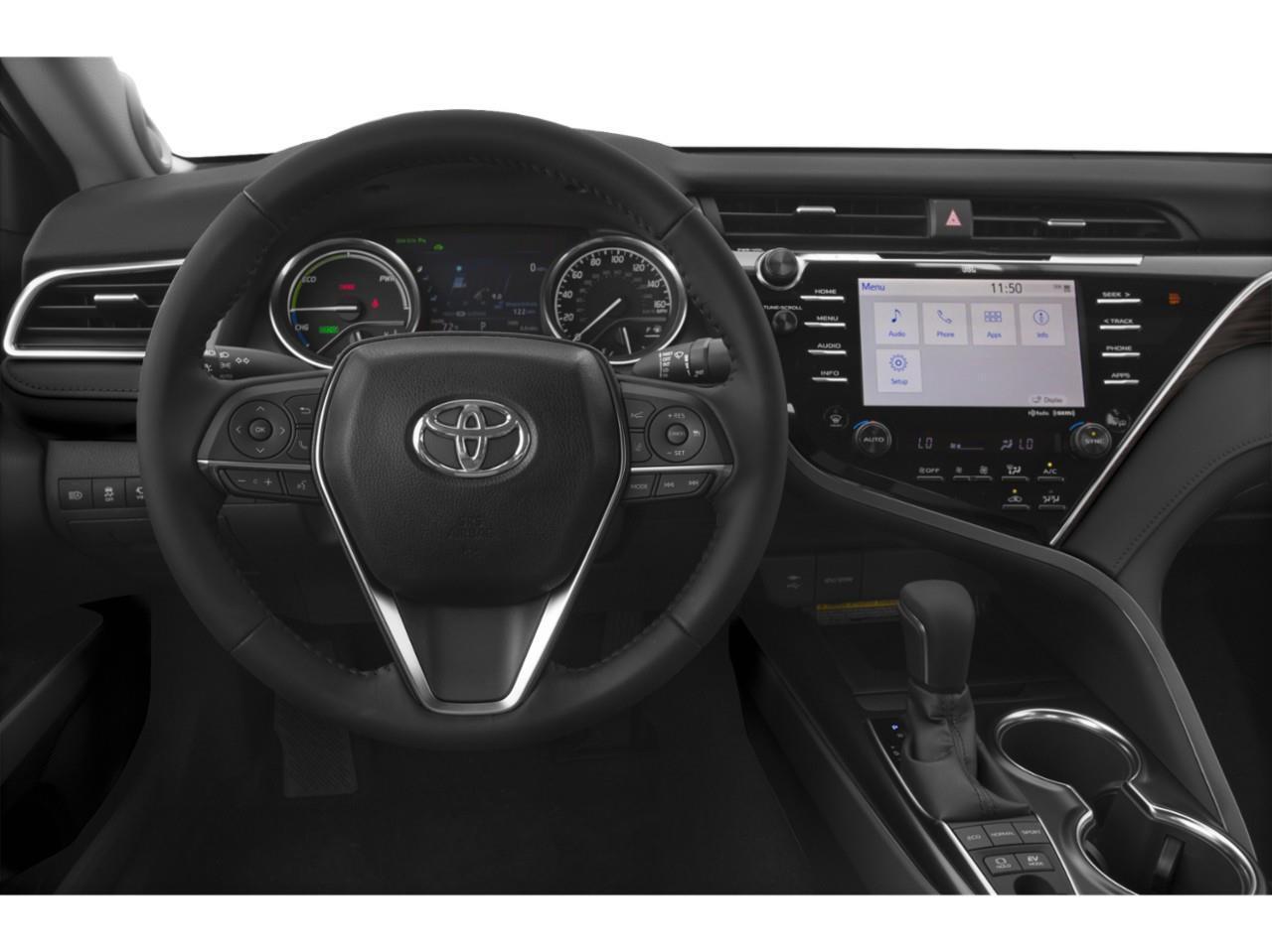 2018 Toyota Camry Hybrid XLE Photo