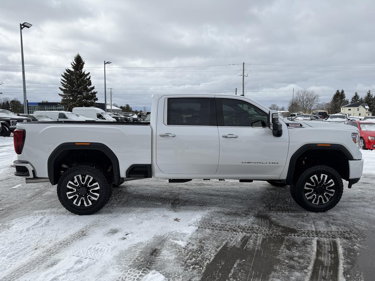 2021 GMC Sierra 3500HD 4WD Crew Cab 159  Denali Photo