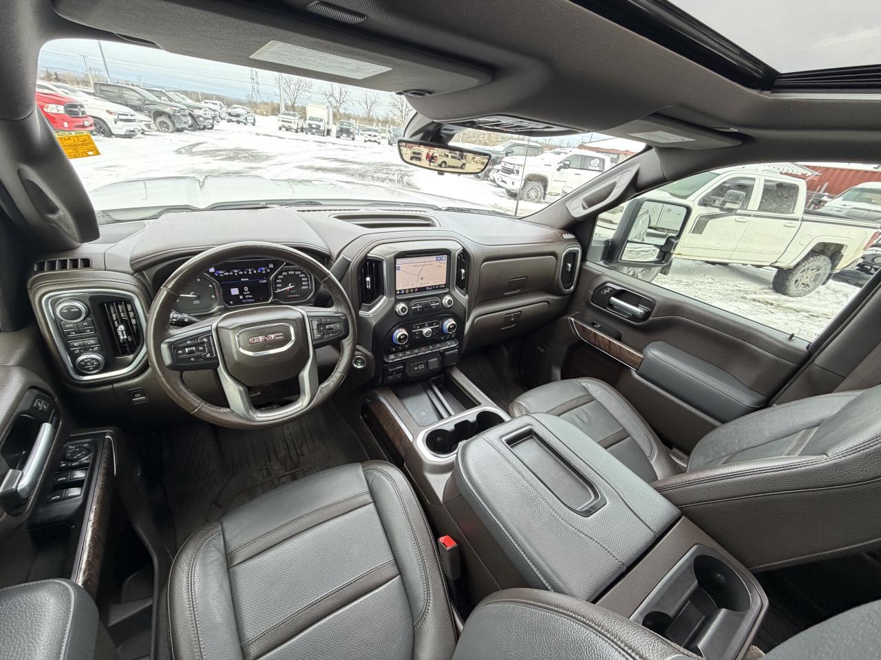 2021 GMC Sierra 3500HD 4WD Crew Cab 159  Denali Photo