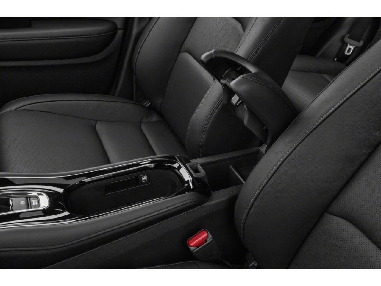 2022 Honda HR-V Touring 4dr All-Wheel Drive Photo