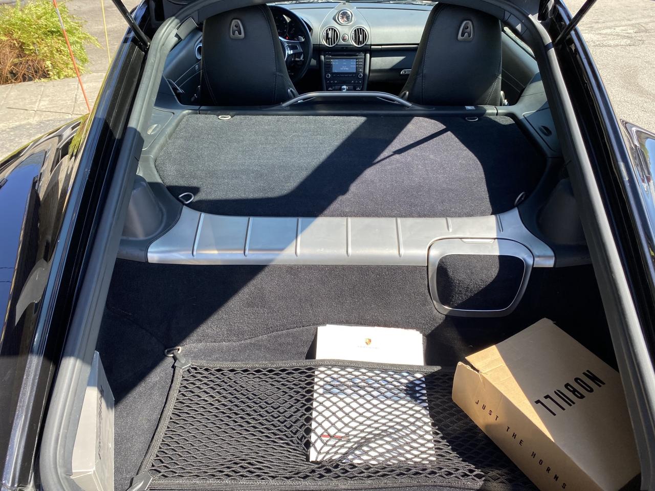 2012 Porsche Cayman 2dr Cpe Photo