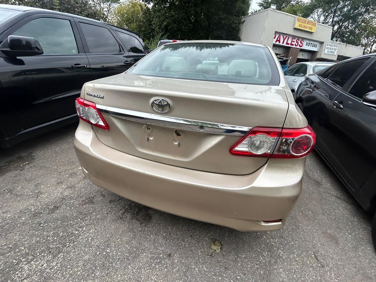 2013 Toyota Corolla 4dr Sdn Automatic CE Photo