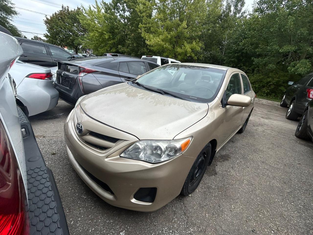2013 Toyota Corolla 4dr Sdn Automatic CE Photo