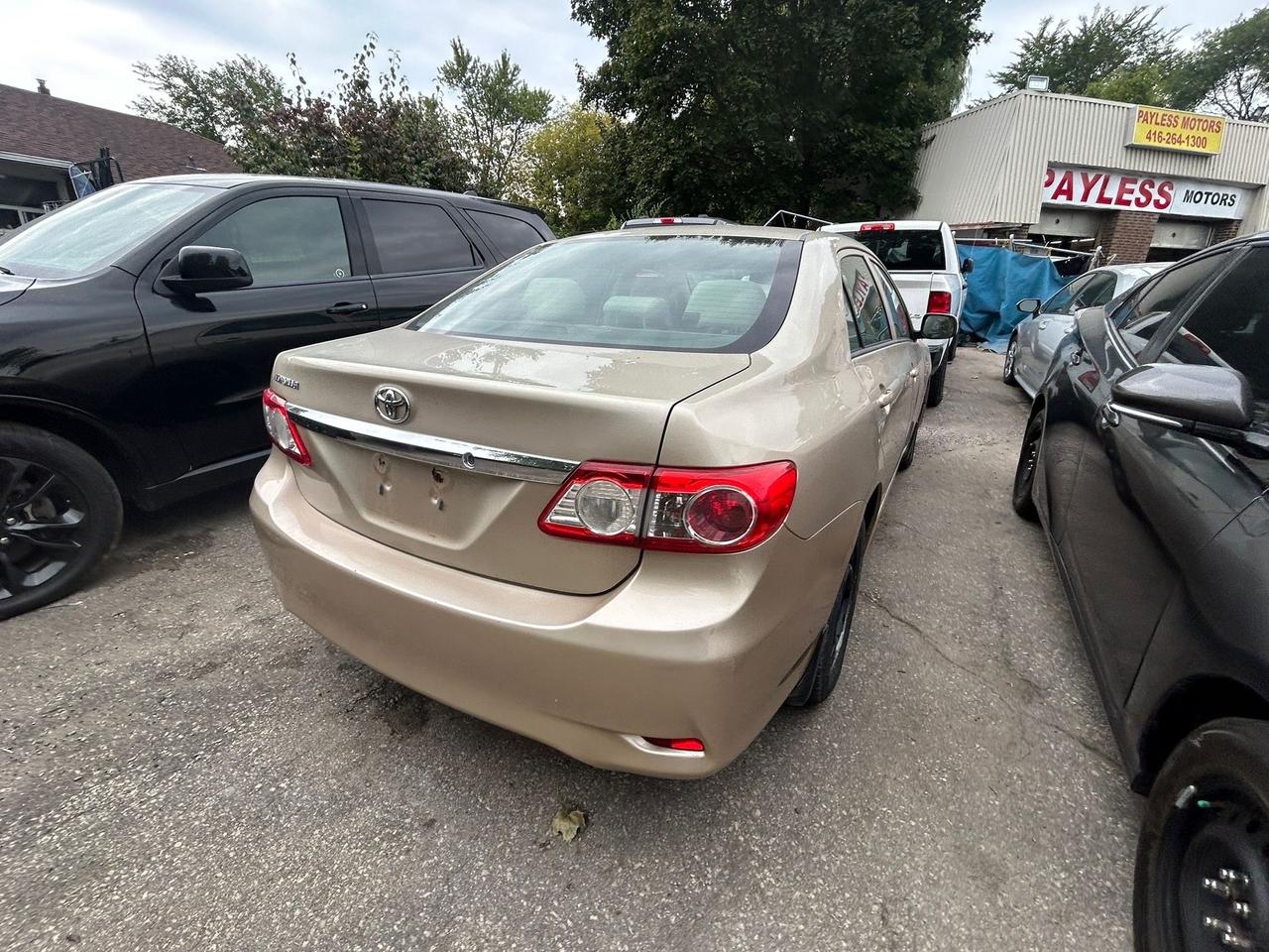 2013 Toyota Corolla 4dr Sdn Automatic CE Photo