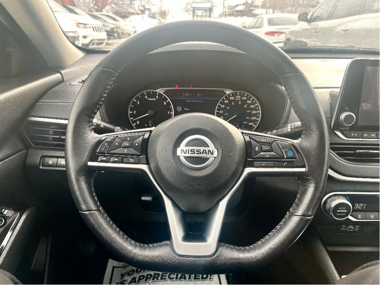 2020 Nissan Altima SV AWD CERTIFIED Photo