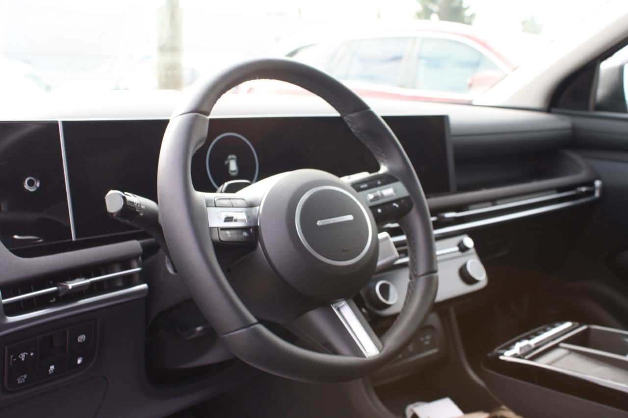 2025 Hyundai Tucson Plug-In Hybrid Ultimate Demo / Sroof / Heated Seats / Winter Tire Photo