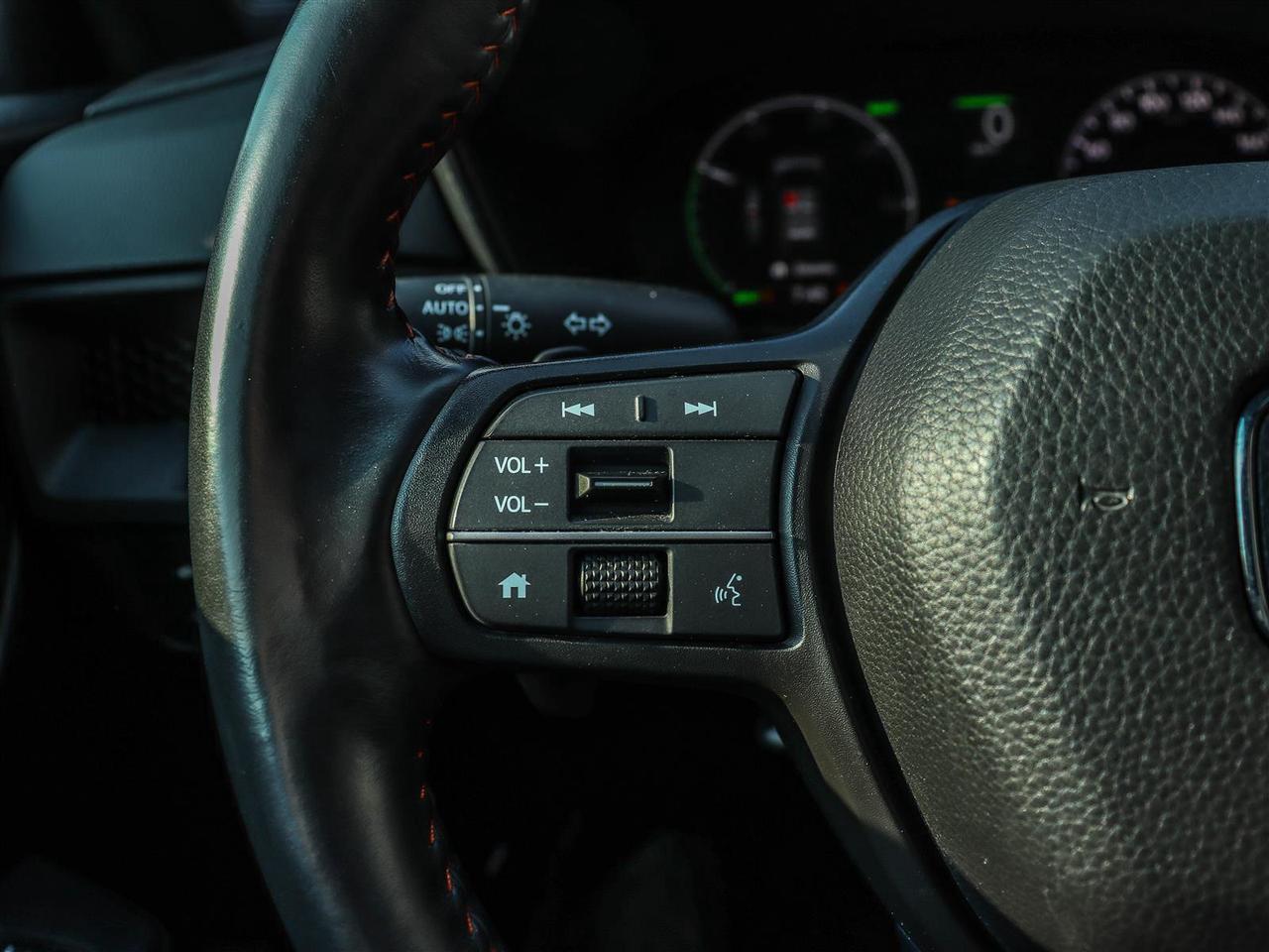 2024 Honda CR-V Hybrid EX-L HYBRID AWD LEATHER Photo