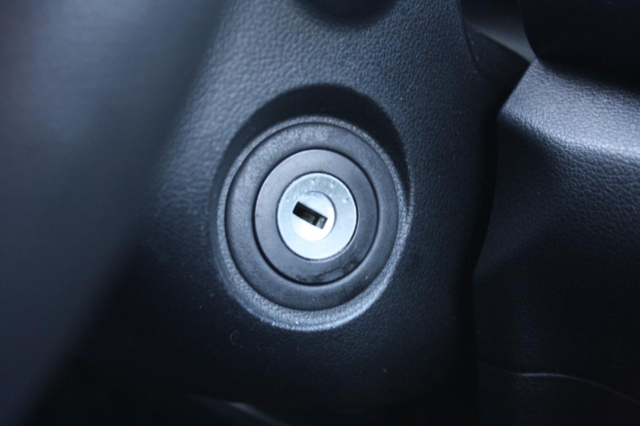 2019 Hyundai KONA 2.0L Essential FWD Photo