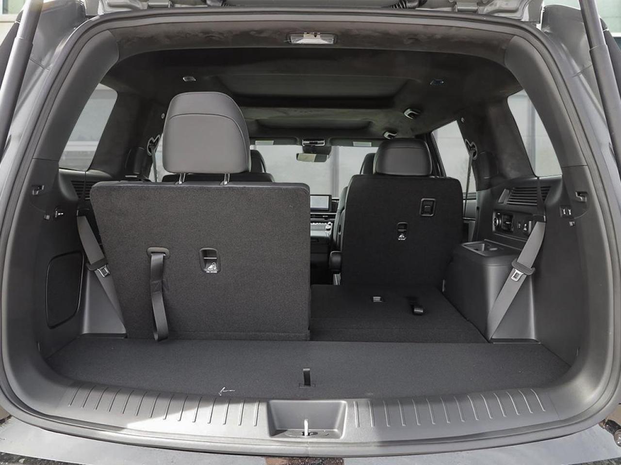 2025 Hyundai Santa Fe Xrt Awd used Photo