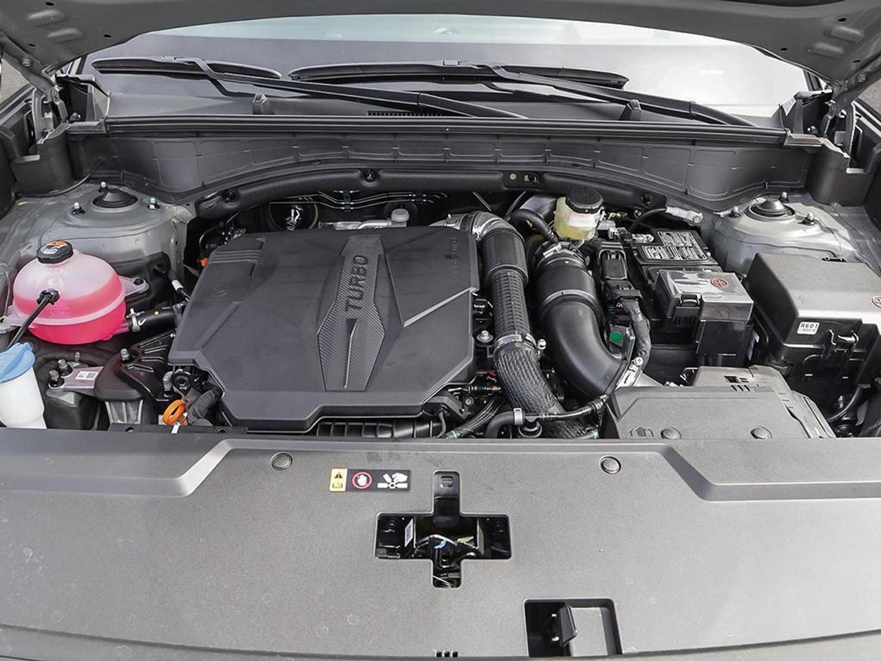 2025 Hyundai Santa Fe XRT AWD Photo