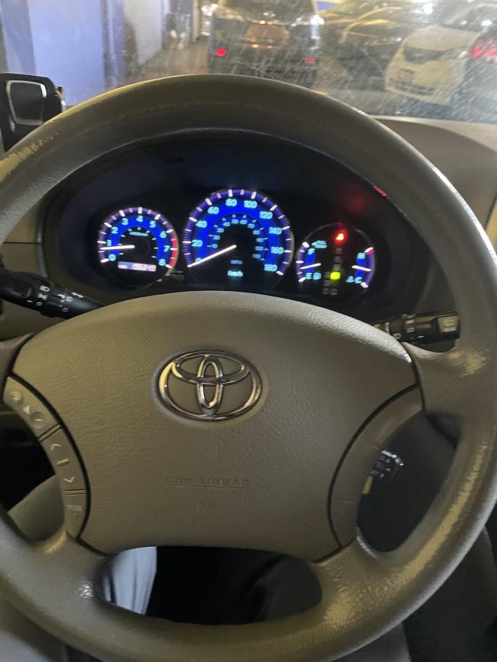 2009 Toyota Sienna 5dr LE ac alloys power seat Photo