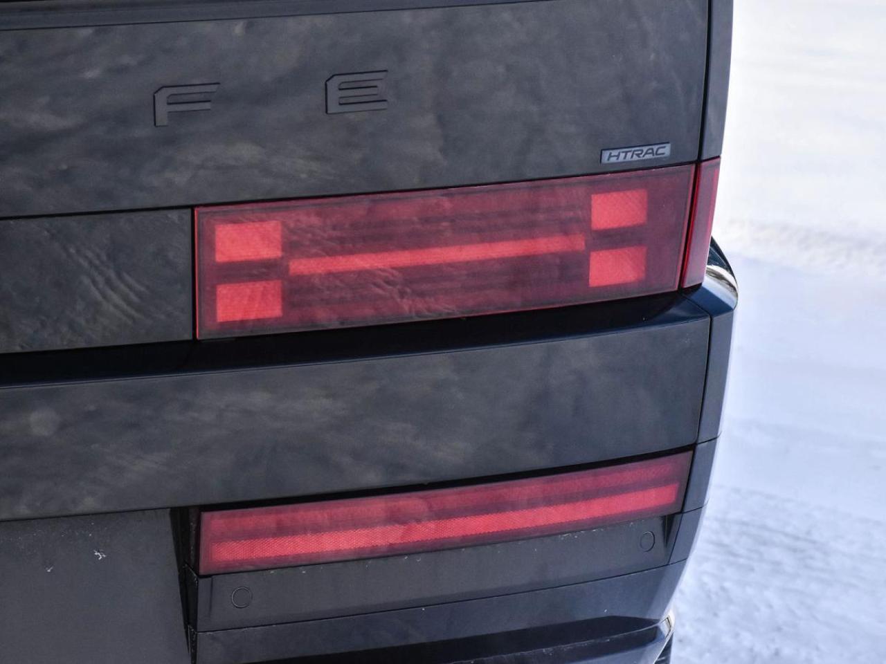 2025 Hyundai Santa Fe Ultimate Calligraphy used Photo