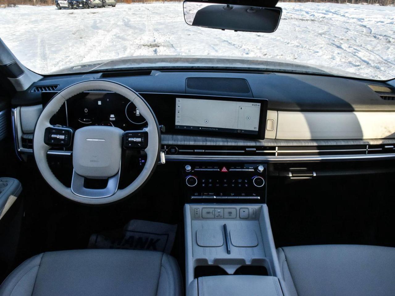 2025 Hyundai Santa Fe Ultimate Calligraphy used Photo