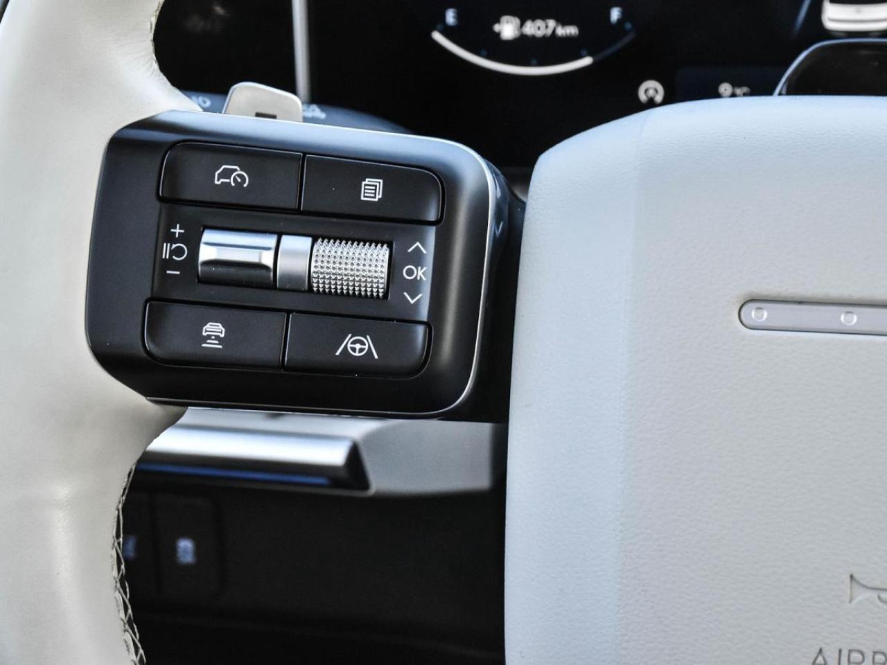 2025 Hyundai Santa Fe Ultimate Calligraphy used Photo