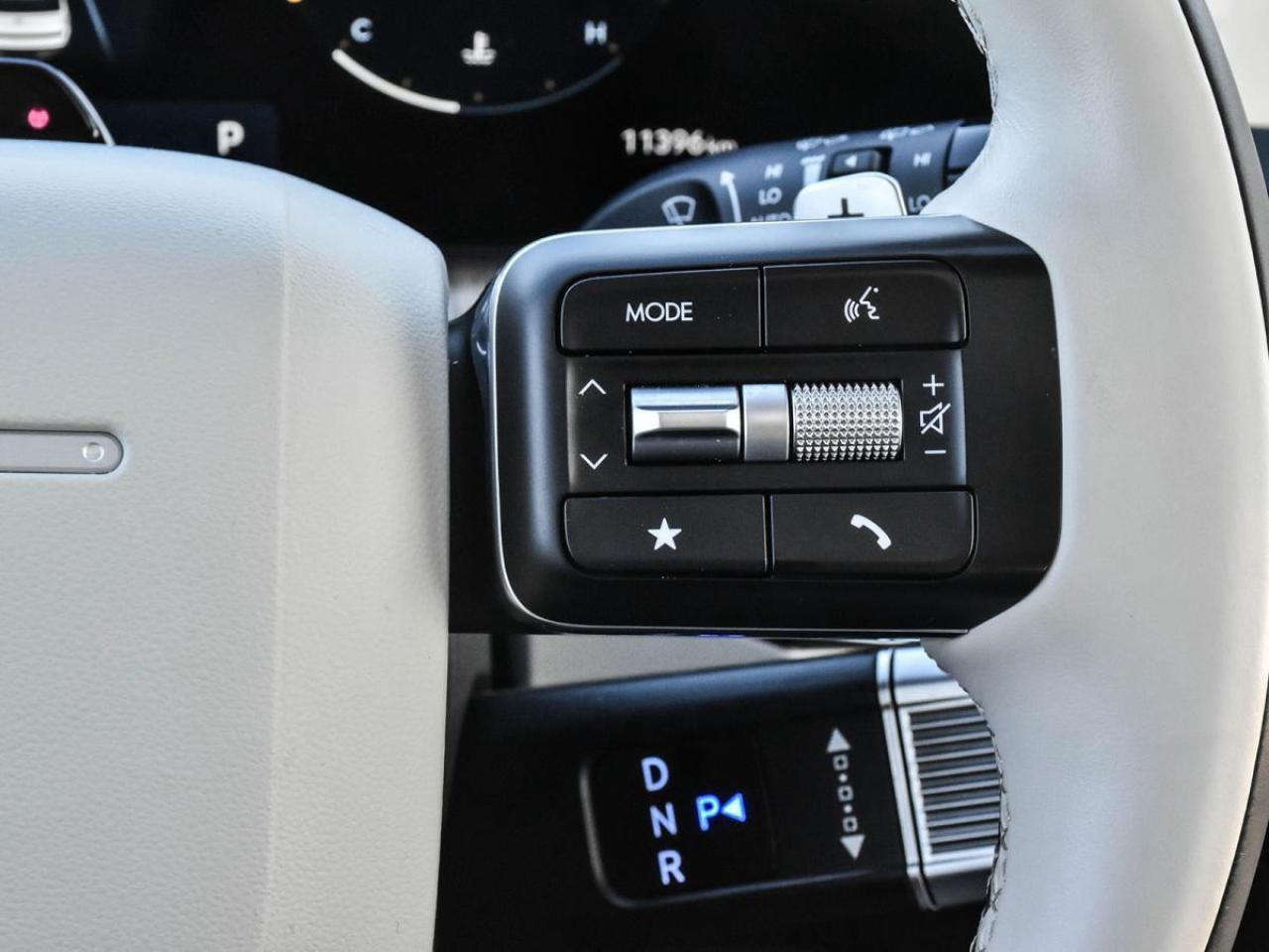 2025 Hyundai Santa Fe Ultimate Calligraphy used Photo