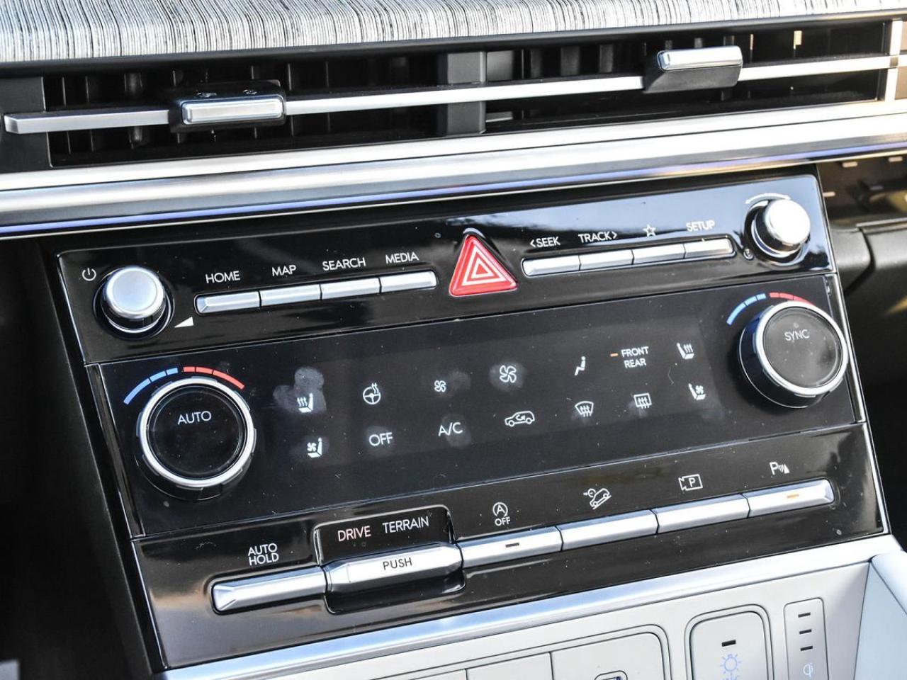 2025 Hyundai Santa Fe Ultimate Calligraphy used Photo