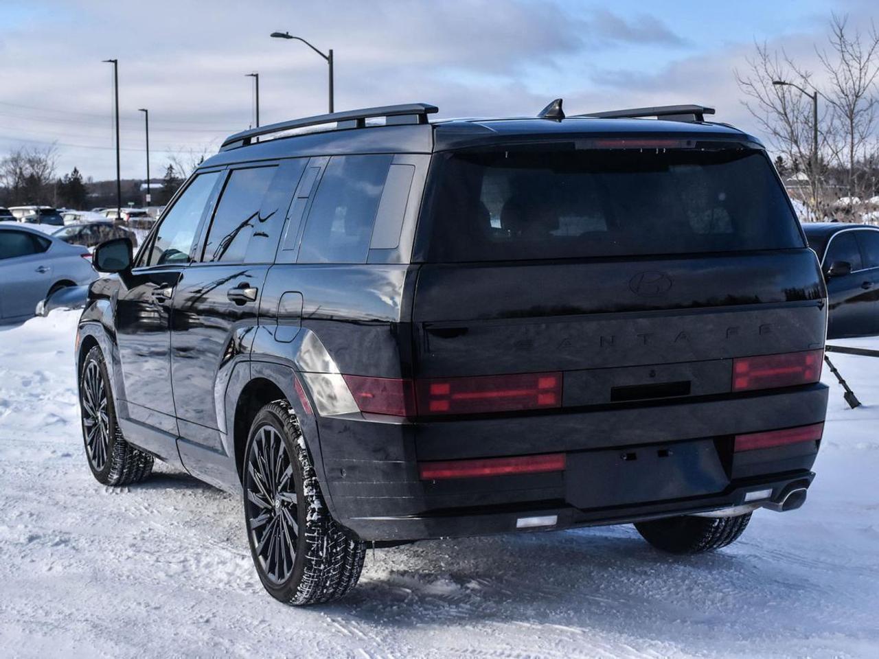 2025 Hyundai Santa Fe Ultimate Calligraphy AWD w/Beige Interior Photo4