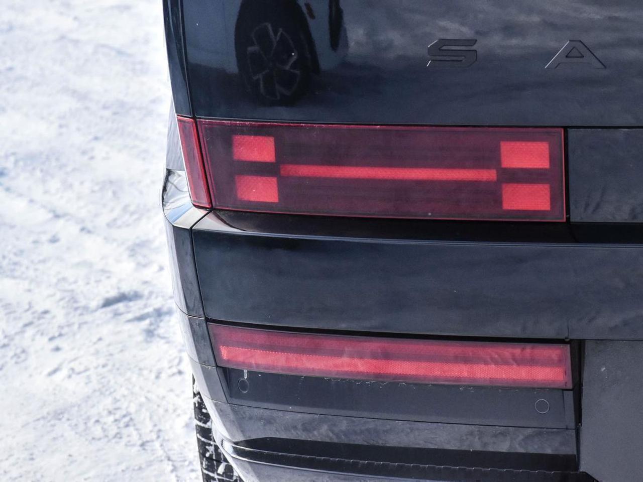 2025 Hyundai Santa Fe Ultimate Calligraphy AWD w/Beige Interior Photo