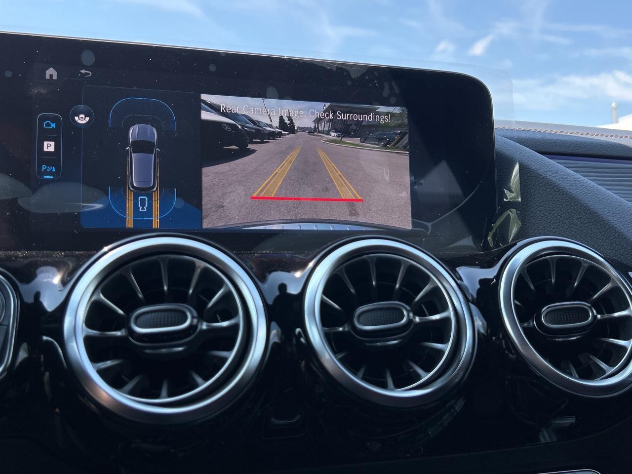 2026 Mercedes-Benz GLA 250 4Matic Photo