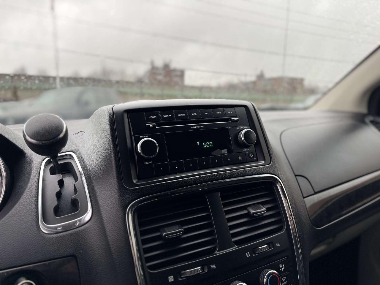 2015 Dodge Grand Caravan CANADA VALUE PACKAGE Photo