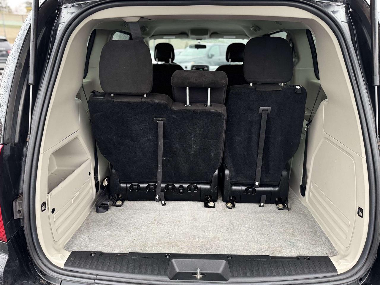 2015 Dodge Grand Caravan Wheelchair Accessible Photo