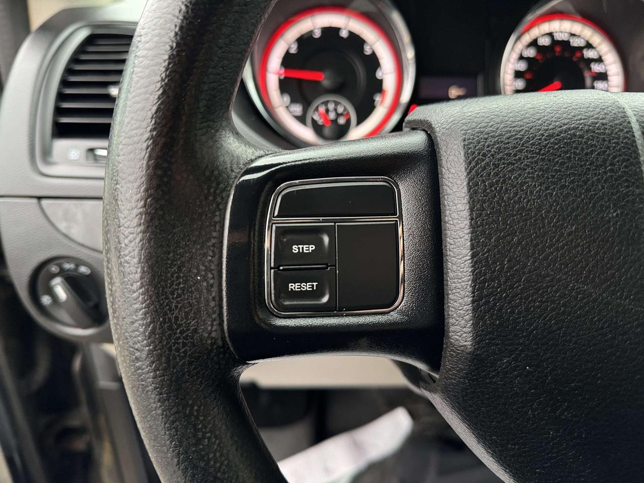 2015 Dodge Grand Caravan Wheelchair Accessible Photo