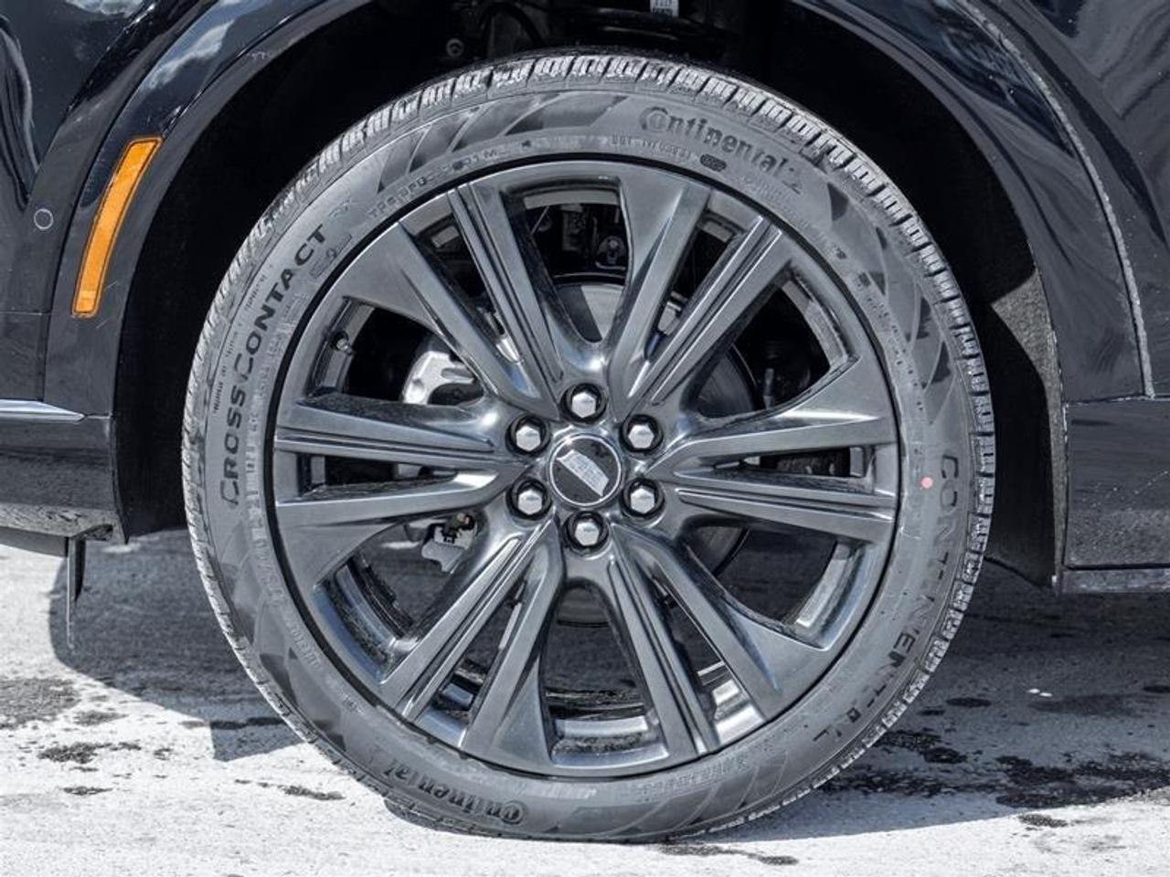 2026 Cadillac OPTIQ Premium Sport 4dr Photo