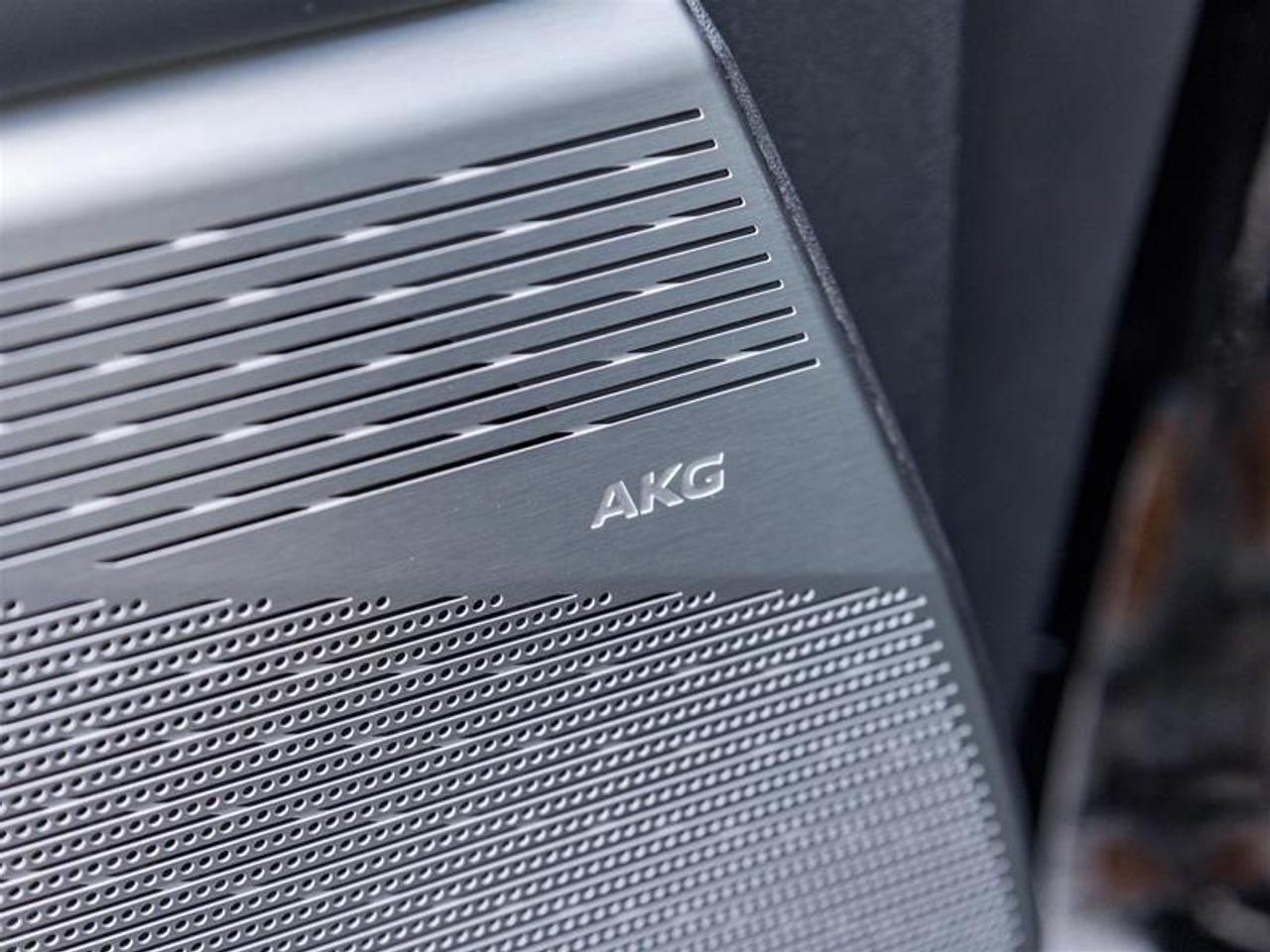 2026 Cadillac OPTIQ Premium Sport 4dr Photo