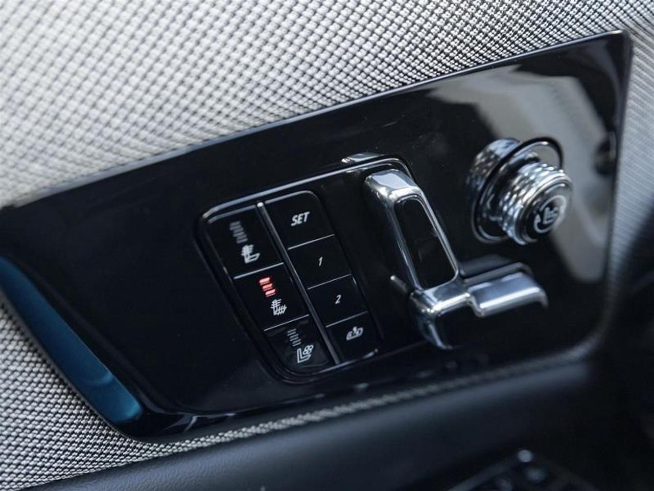 2026 Cadillac OPTIQ Premium Sport 4dr Photo