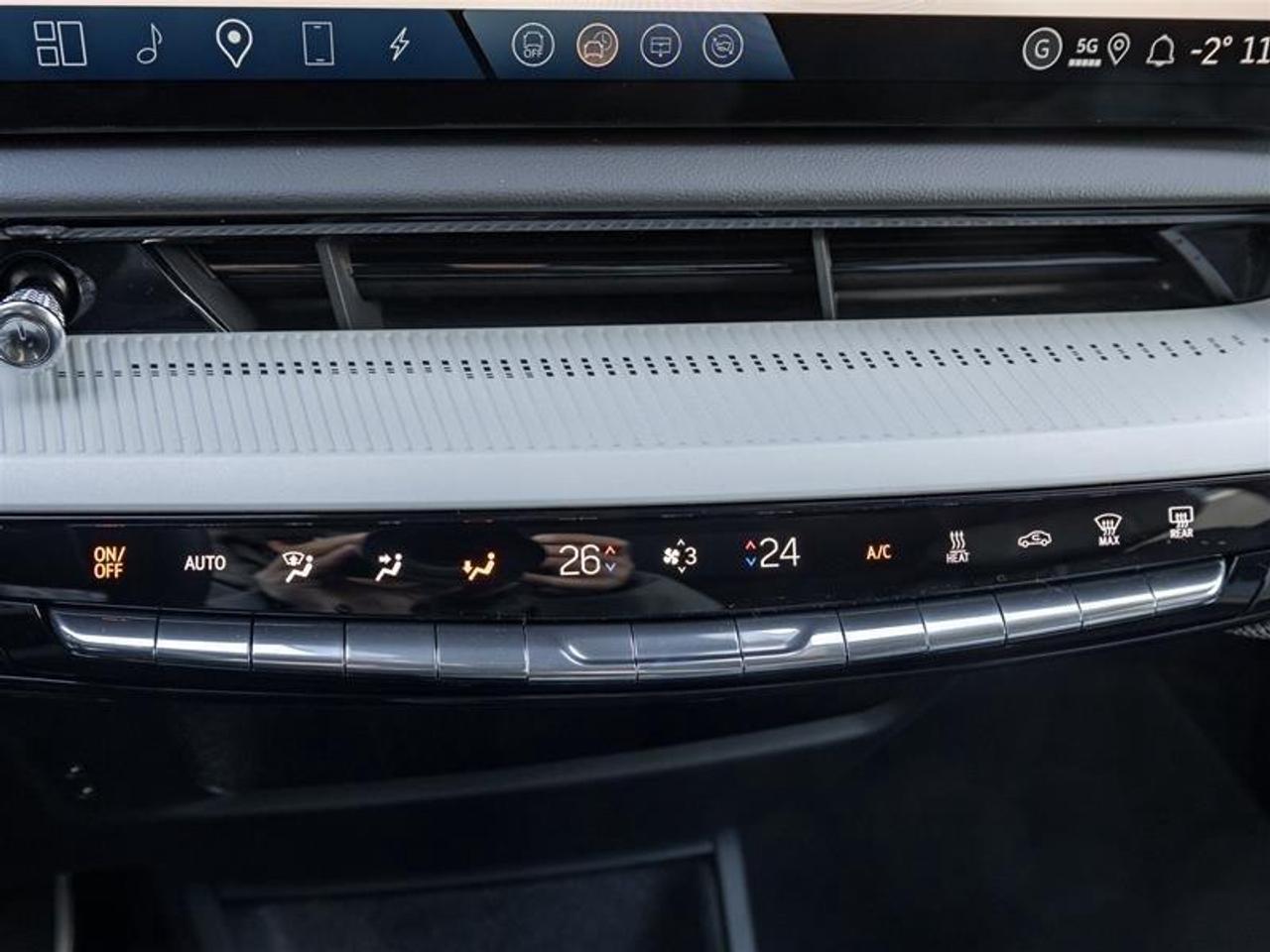 2026 Cadillac OPTIQ Premium Sport 4dr Photo