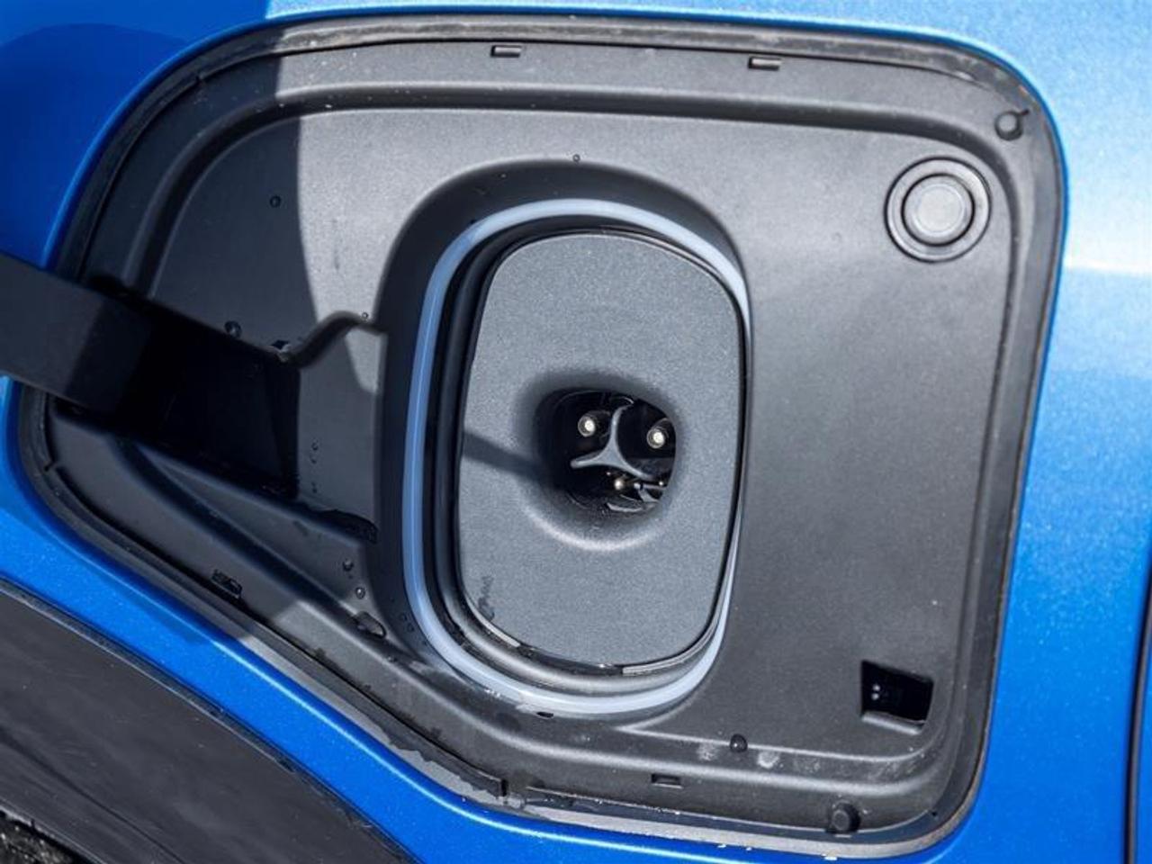 2026 Cadillac OPTIQ Luxury 4dr Photo