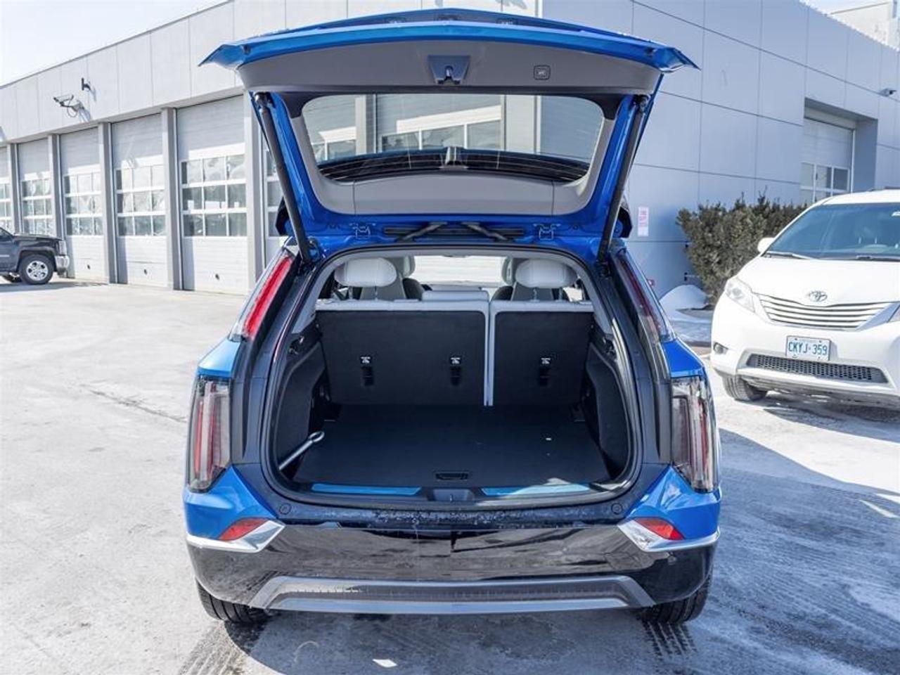 2026 Cadillac OPTIQ Luxury 4dr Photo