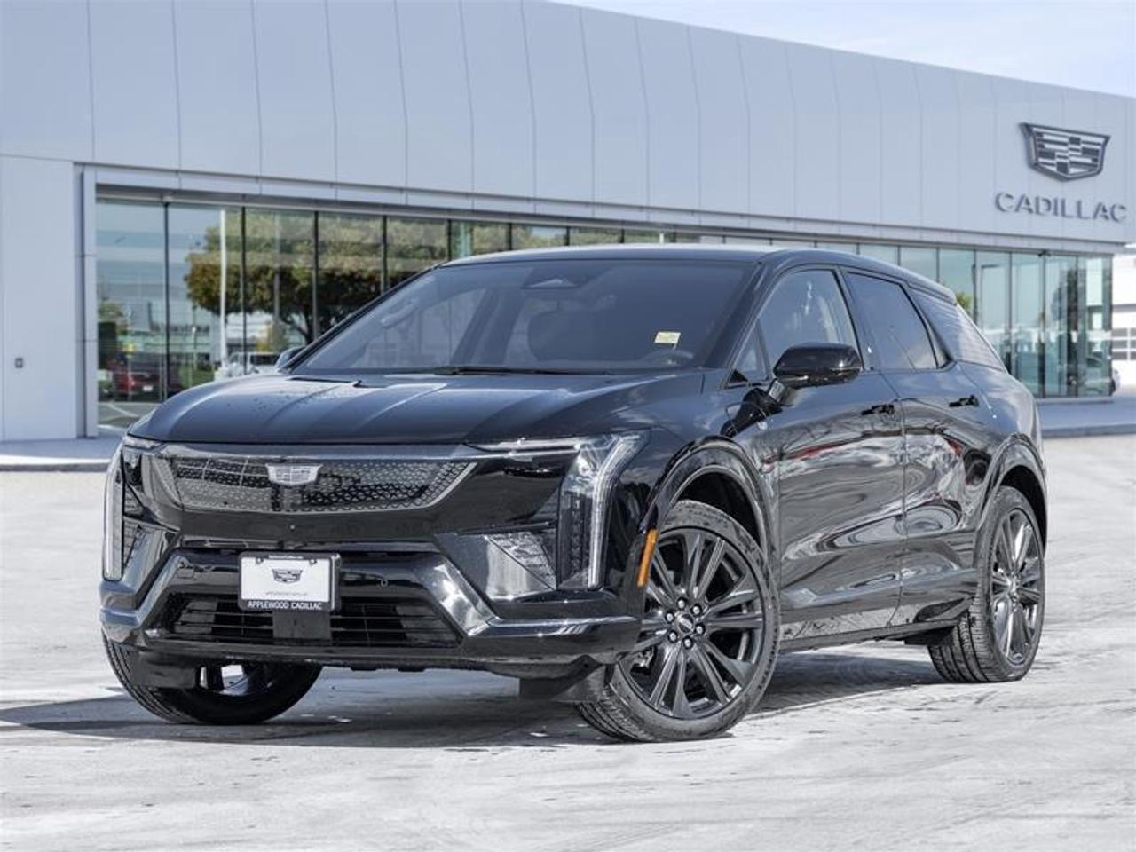 2026 Cadillac OPTIQ Premium Sport 4dr Photo0