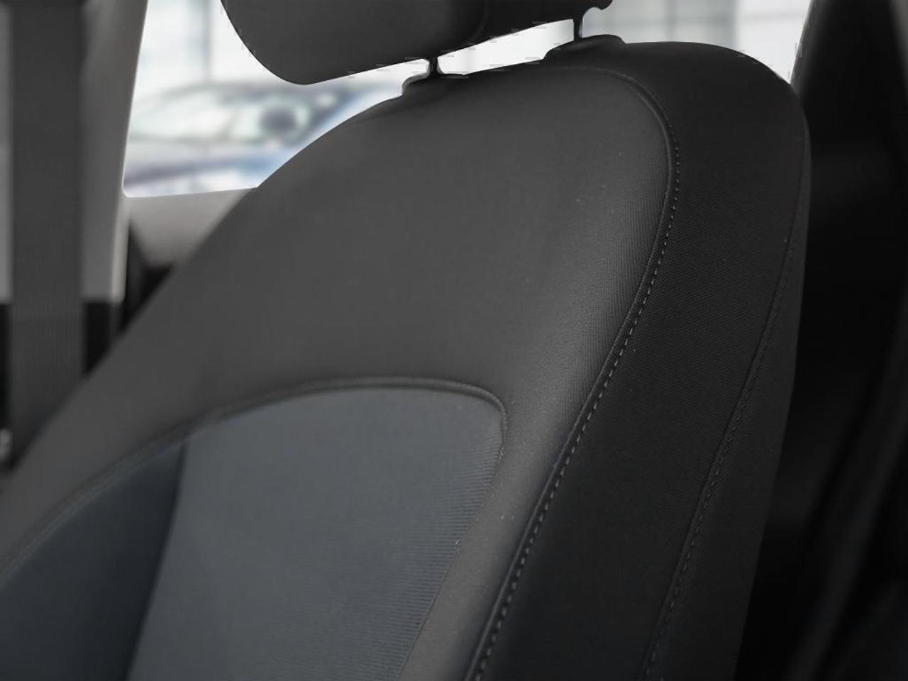 2025 Hyundai KONA 1.6T Preferred Sport AWD Photo