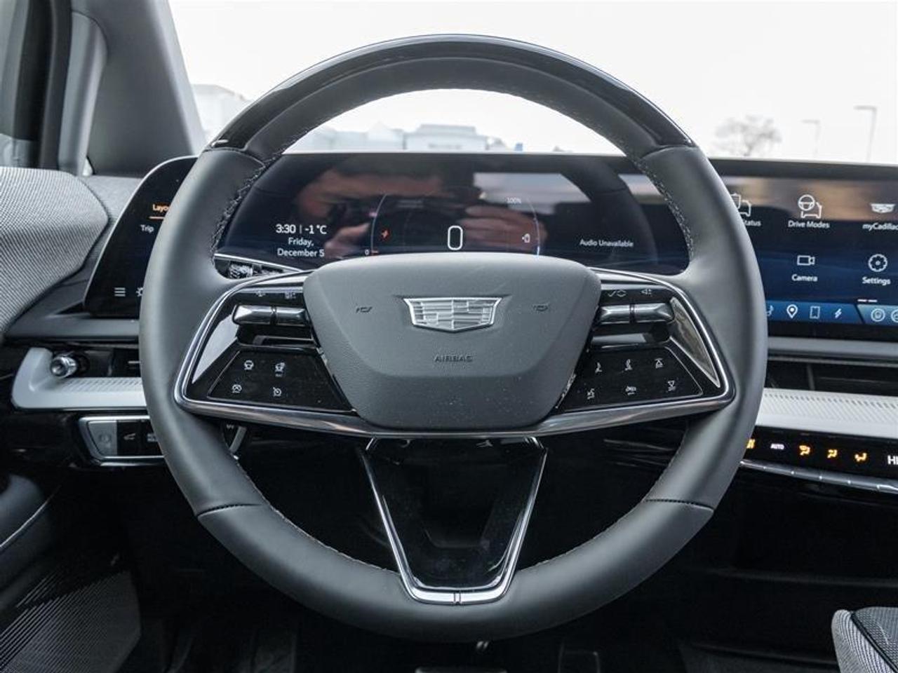 2026 Cadillac OPTIQ Luxury 4dr Photo