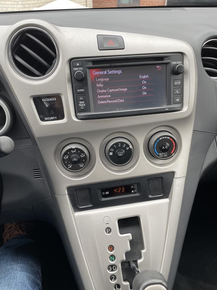 2013 Toyota Matrix AWD AUTO HATCHBACK BLUE TOOTH LOW KM Photo