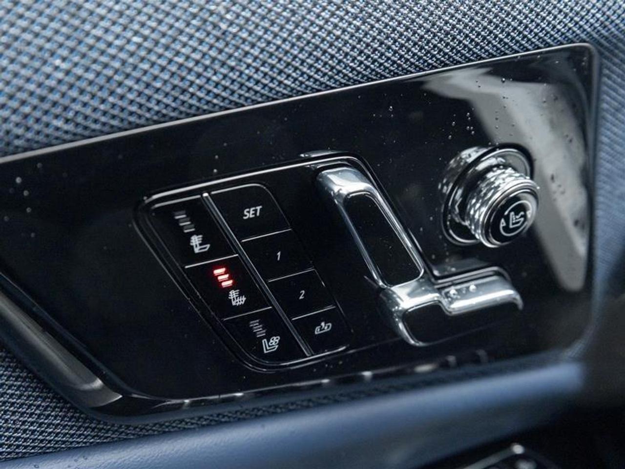 2026 Cadillac OPTIQ Premium Sport 4dr Photo