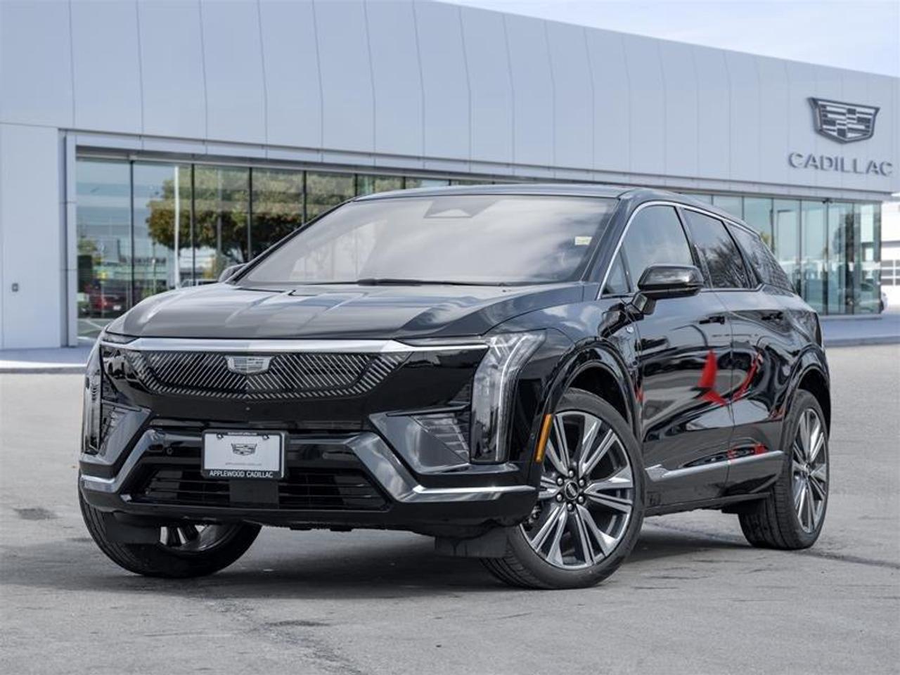 2026 Cadillac OPTIQ Premium Luxury 4dr Photo0