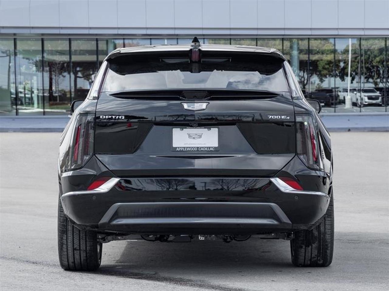 2026 Cadillac OPTIQ Premium Luxury 4dr Photo