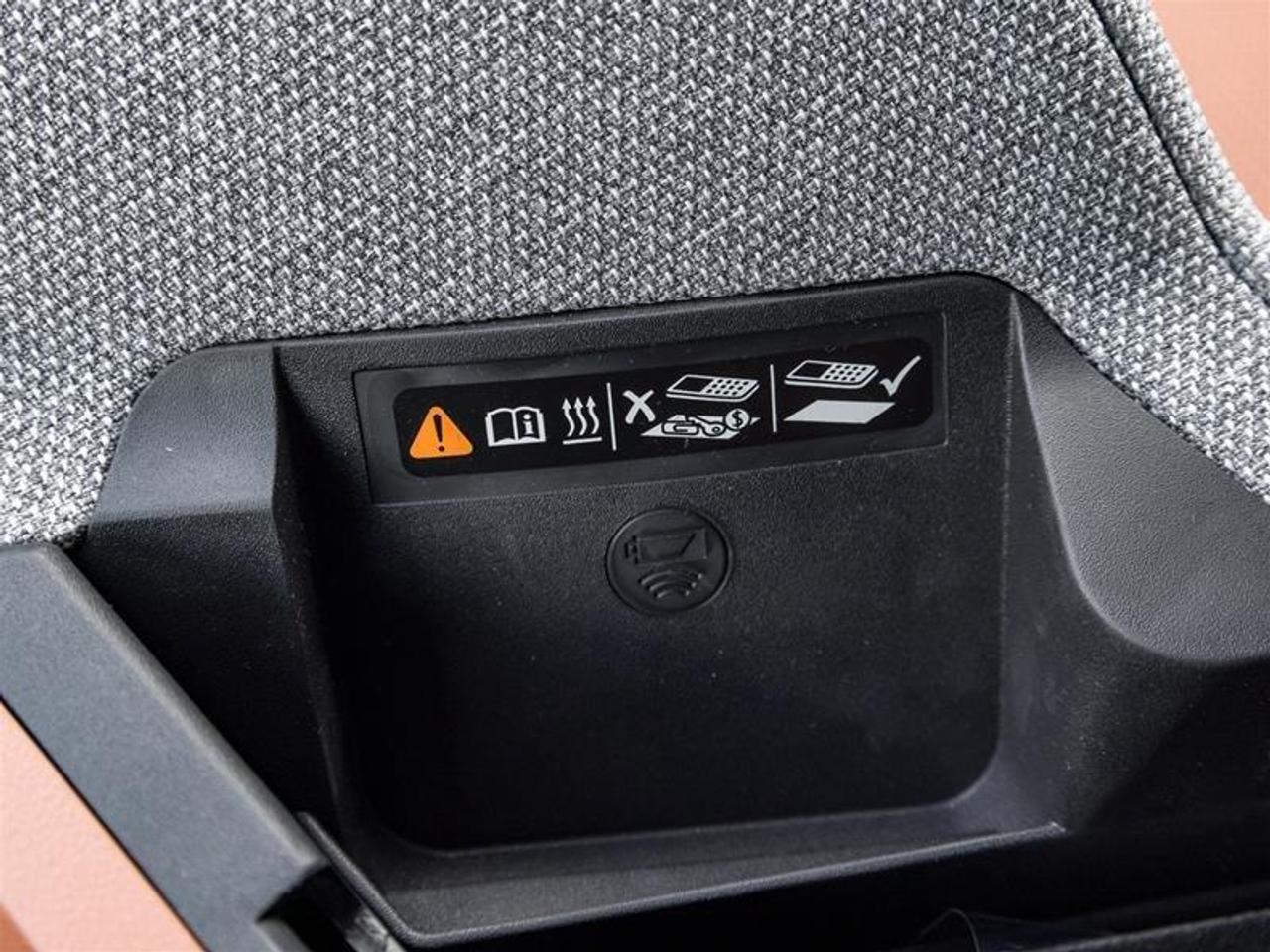 2026 Cadillac OPTIQ Premium Luxury 4dr Photo