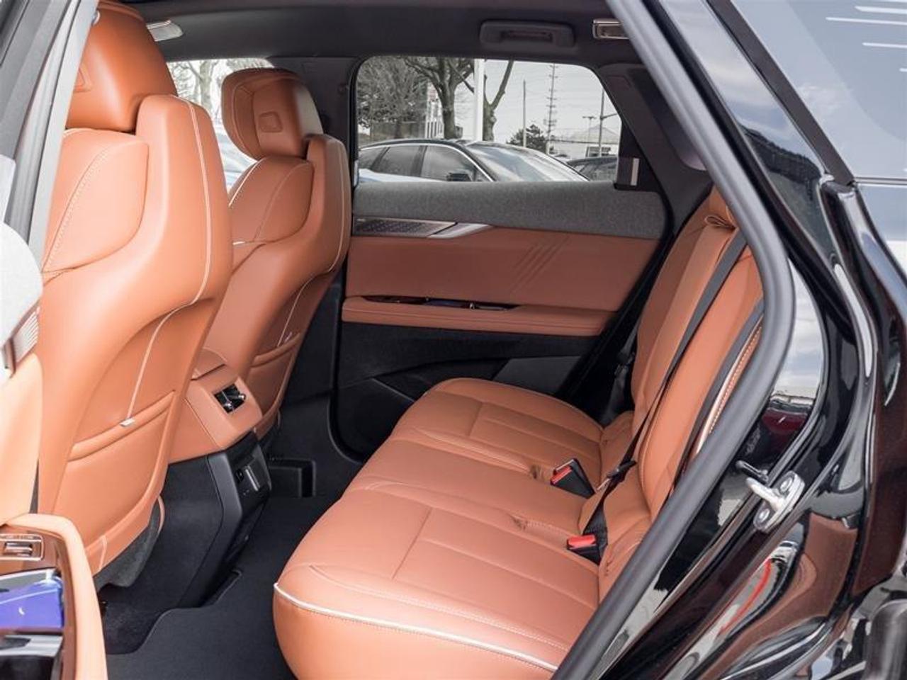 2026 Cadillac OPTIQ Premium Luxury 4dr Photo