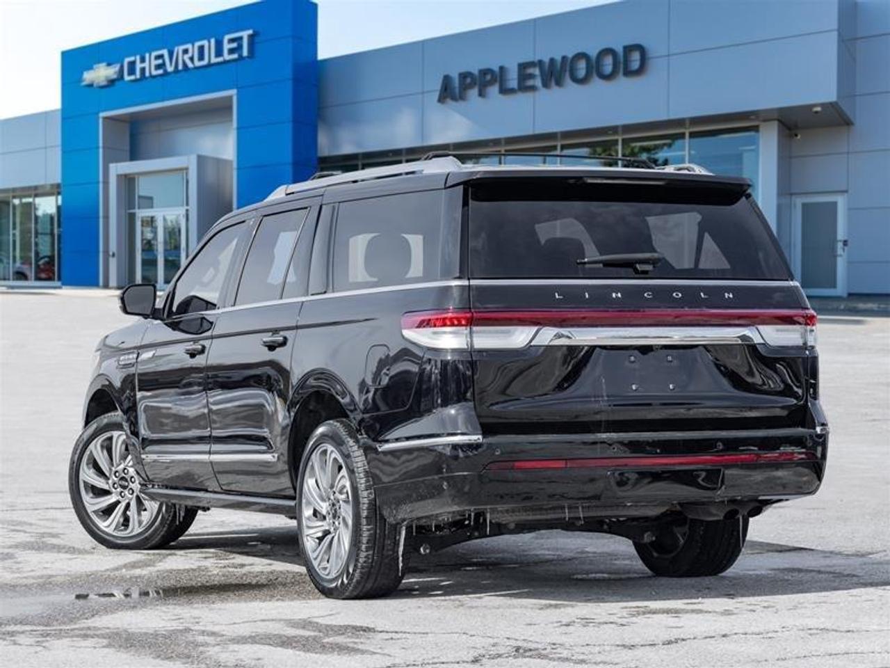 2024 Lincoln Navigator L Reserve 4dr 4x4 Photo